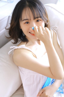 楼上的女孩爱上黑人